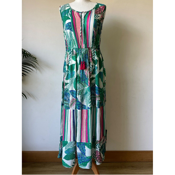 Mudflower Dresses & Skirts - Mudflower Abstract Floral Print Dress Size S/M